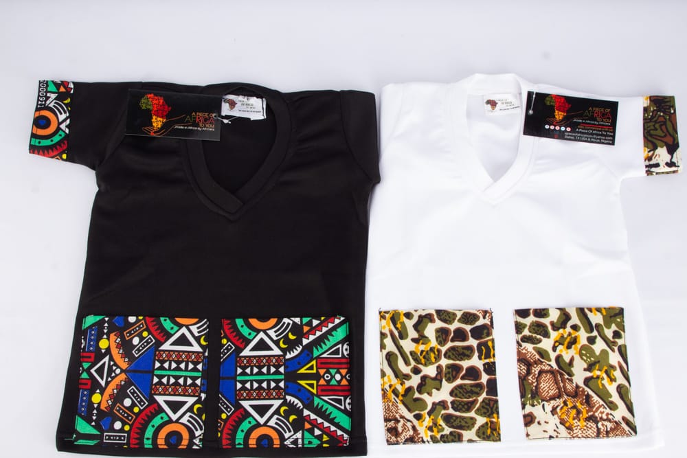 Children V Neck 2 pocket design T-shirts