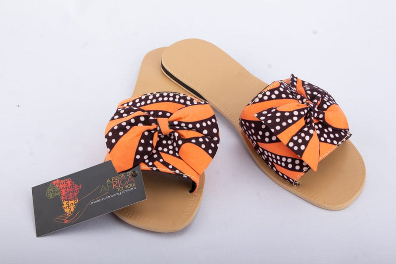 The KUBOLOR Ankara Slippers